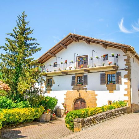 Casa Rural Arotzenia, Hogar Rustico En Pleno Valle De La Ulzama Лисасо Экстерьер фото