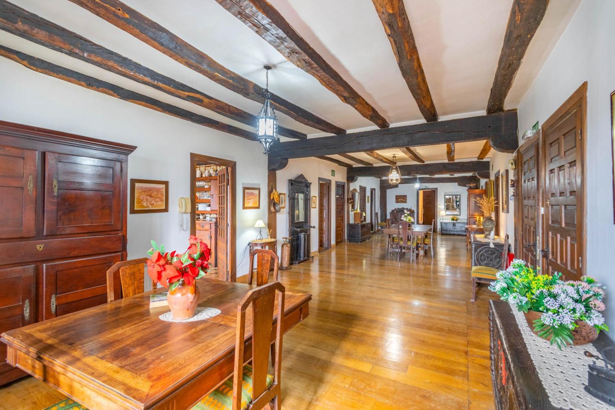 Casa Rural Arotzenia, Hogar Rustico En Pleno Valle De La Ulzama Лисасо Экстерьер фото